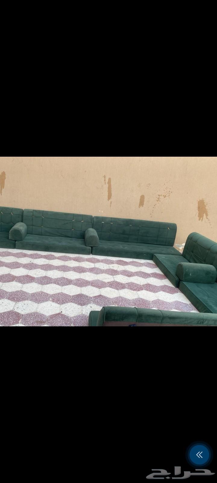 Furniture for air-conditioned majlis with sponge64474734608129112
