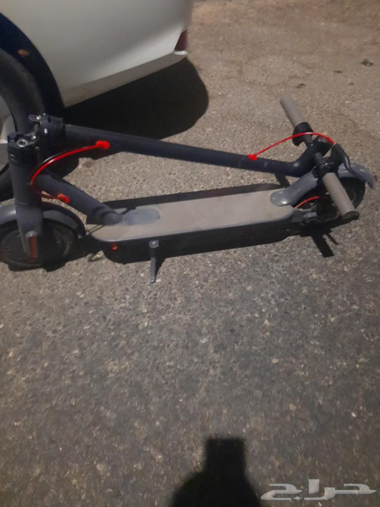 سكوتر نظيف للبيع64472672352513110