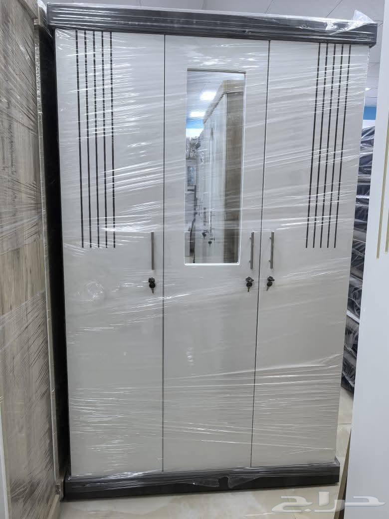 Beds, Mattresses, and Wardrobes64471676713347114