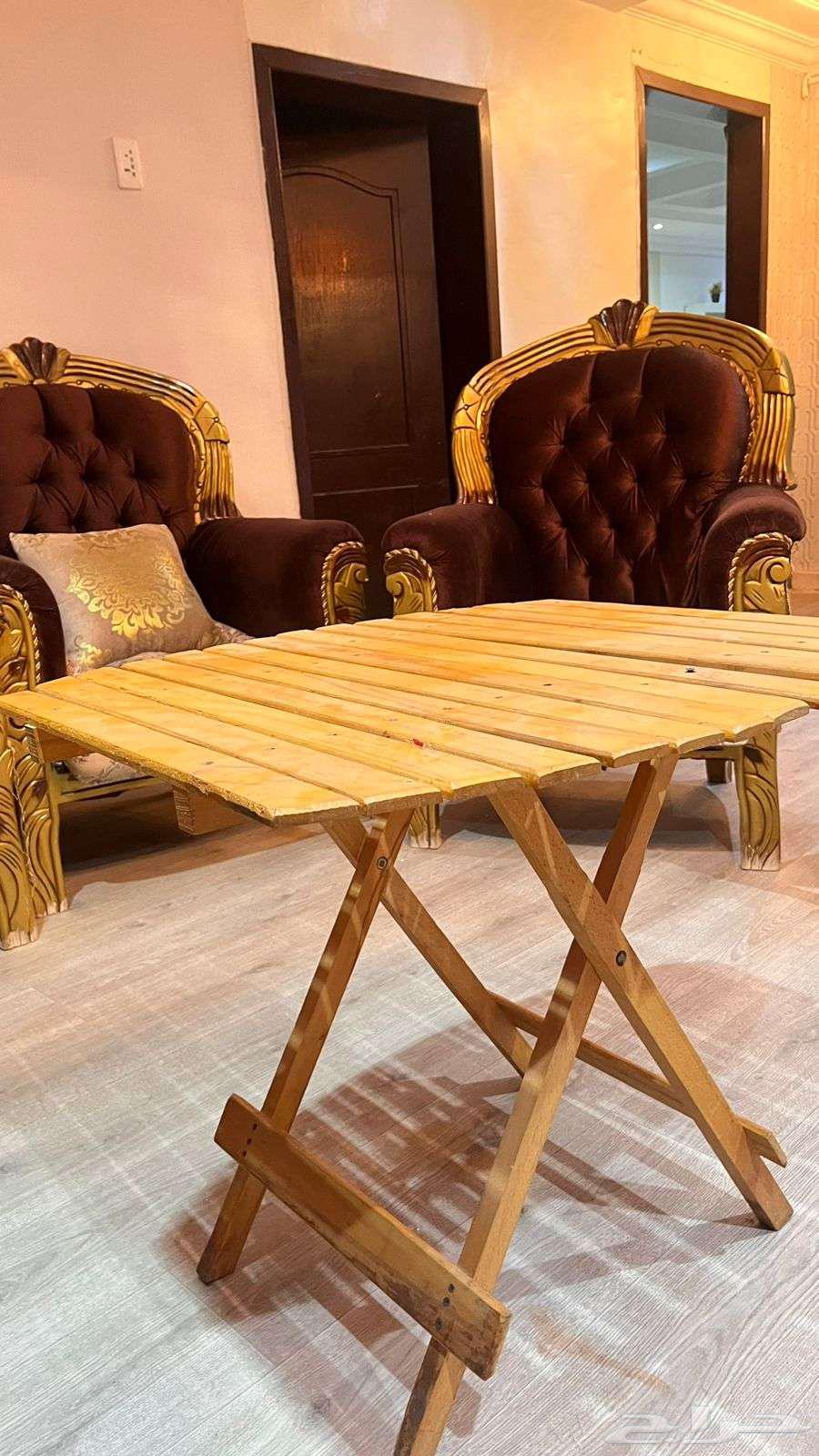 طاوله للبيع64476893727875110