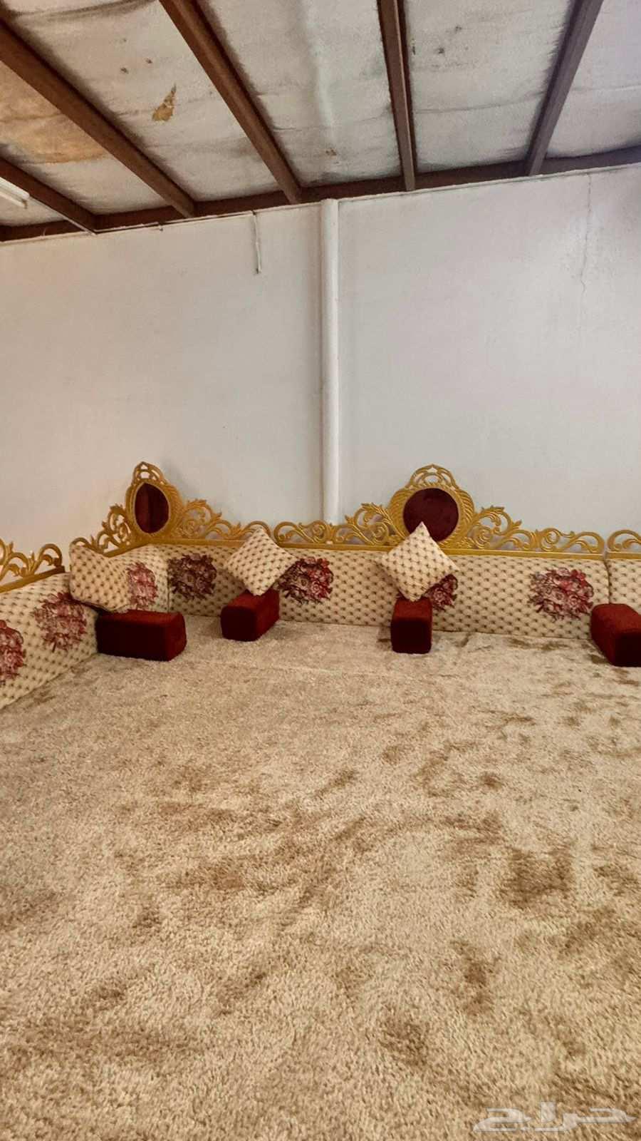 Cushions and mat 5in464474776488066112