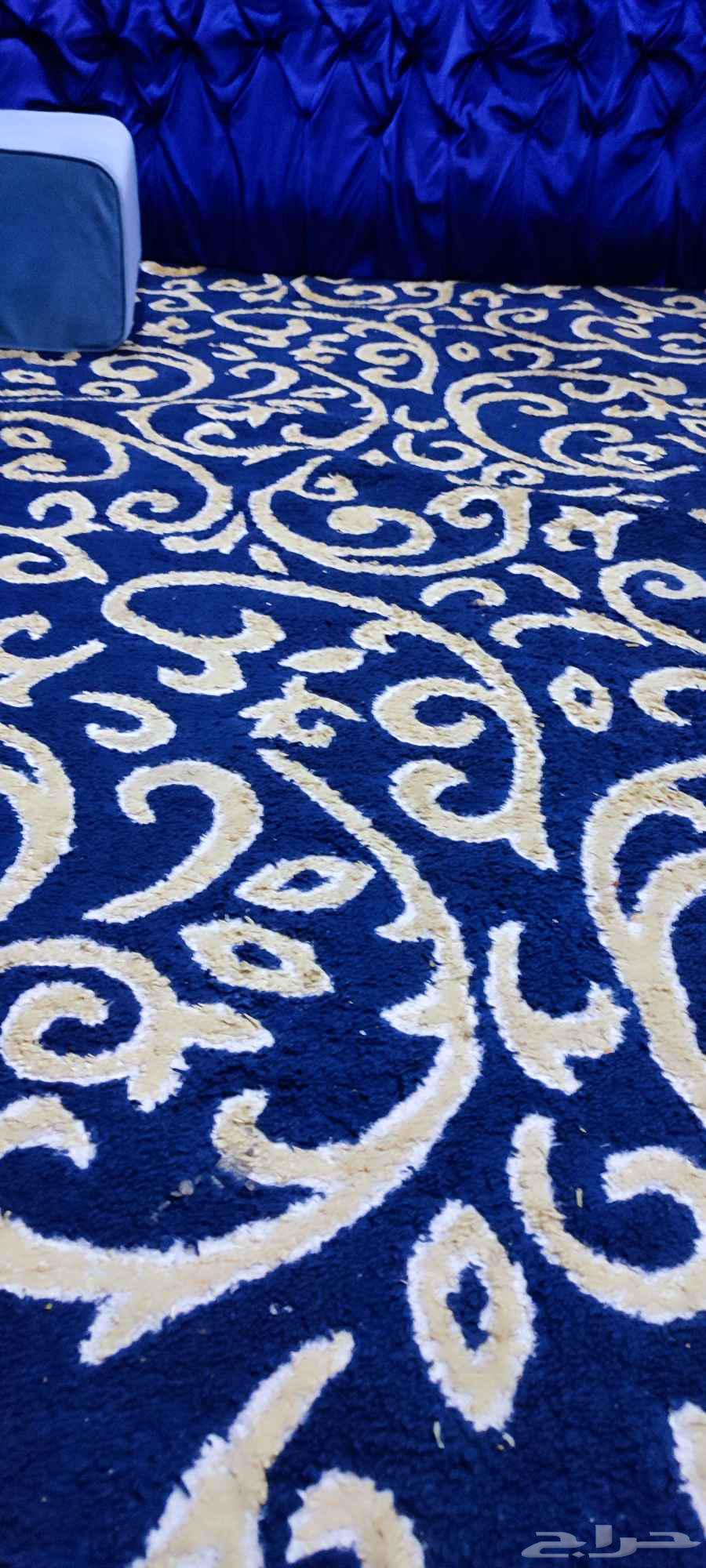 3.5  5 clean majlis with carpet64476545356034114