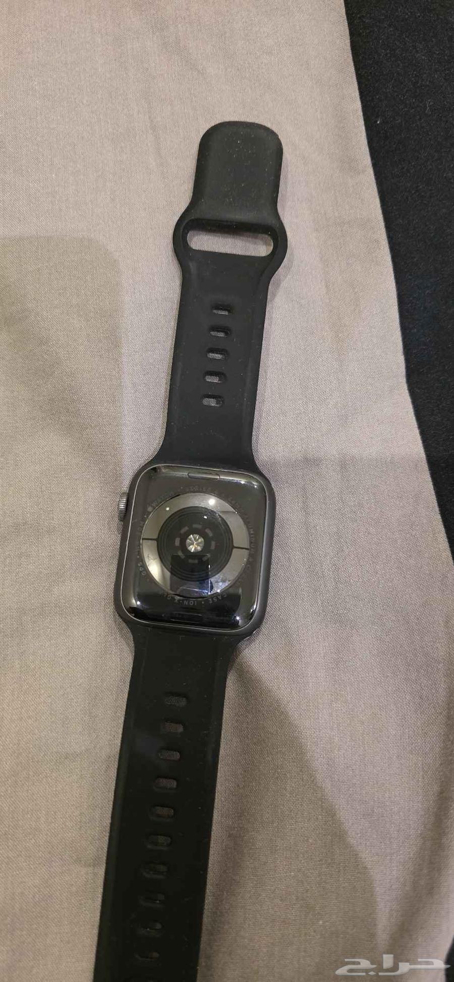 ساعة ابل الجيل الرابع64472741259139113