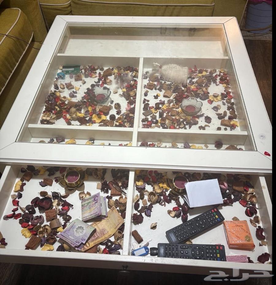 At a price of 10064476001950851110