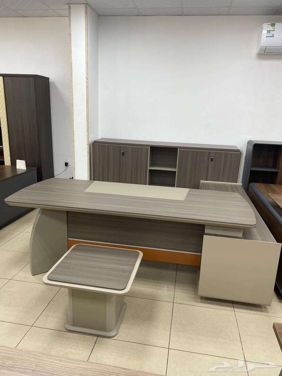 New modern office furniture available (delivery, installation, and shipping service available throughout the kingdom)64477617470979113