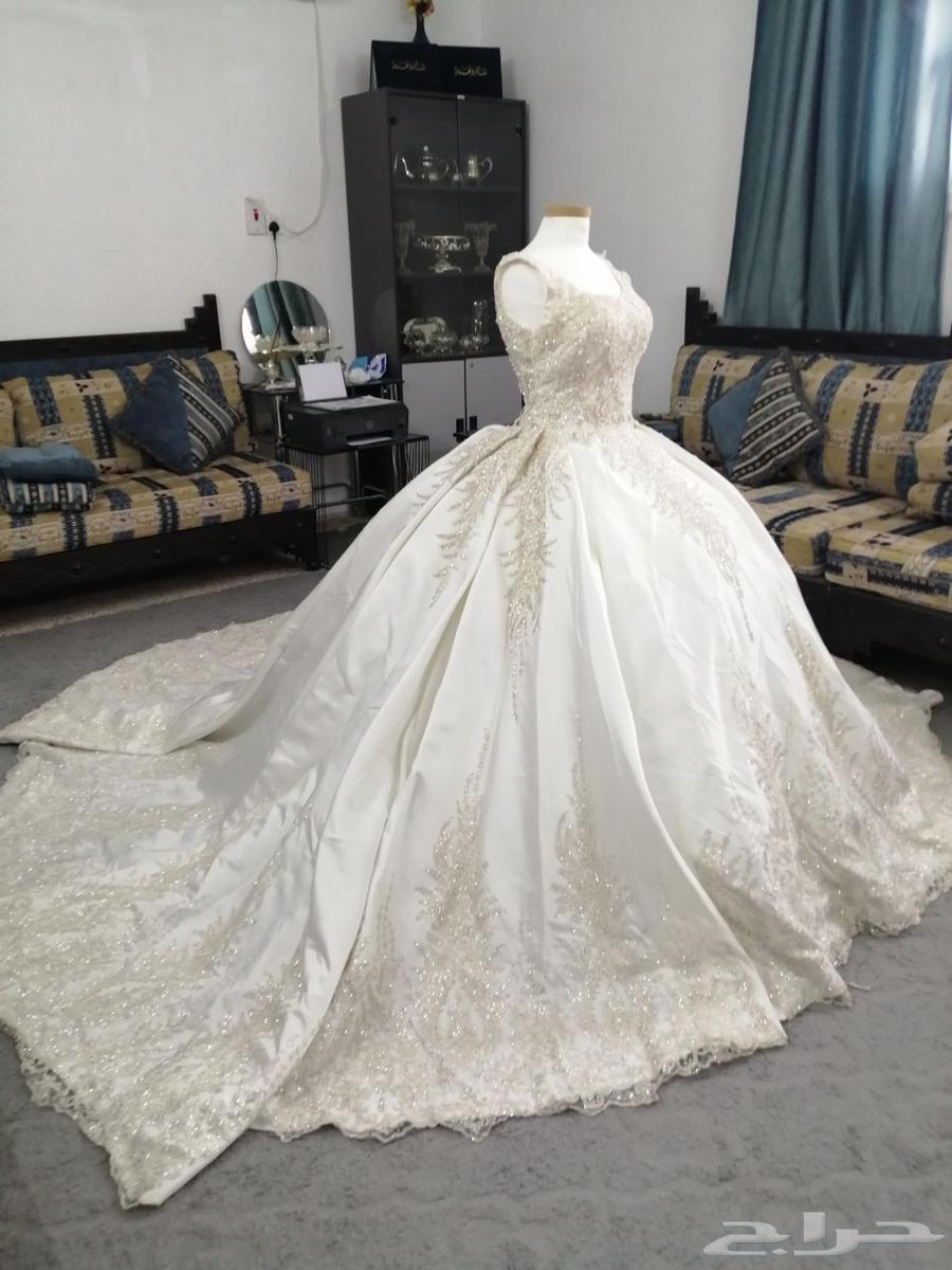 عرض تصفية أي فستان زفاف أو ملكة ب 500 فقط64477297073793110