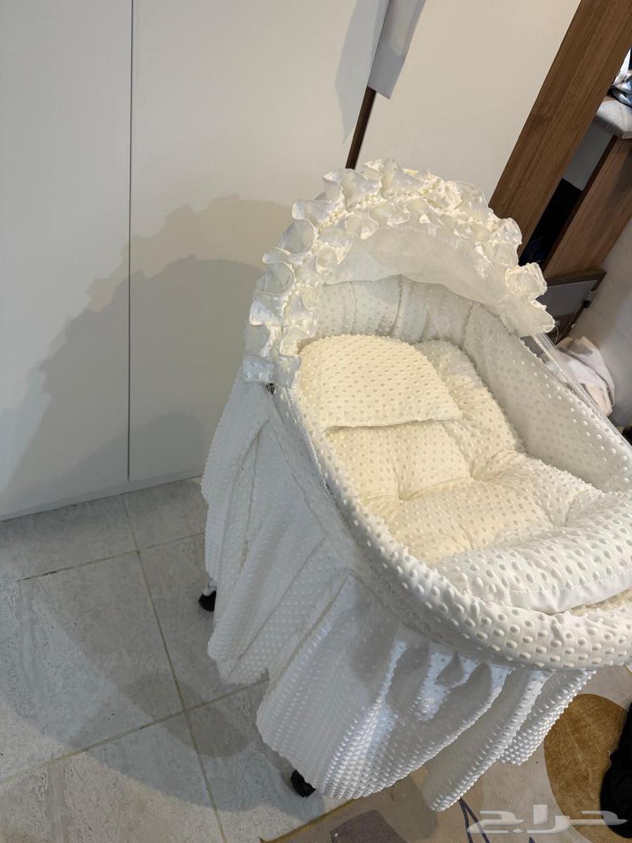 للبيع سير رياضي و عربة طفل رضيع64478787292545114