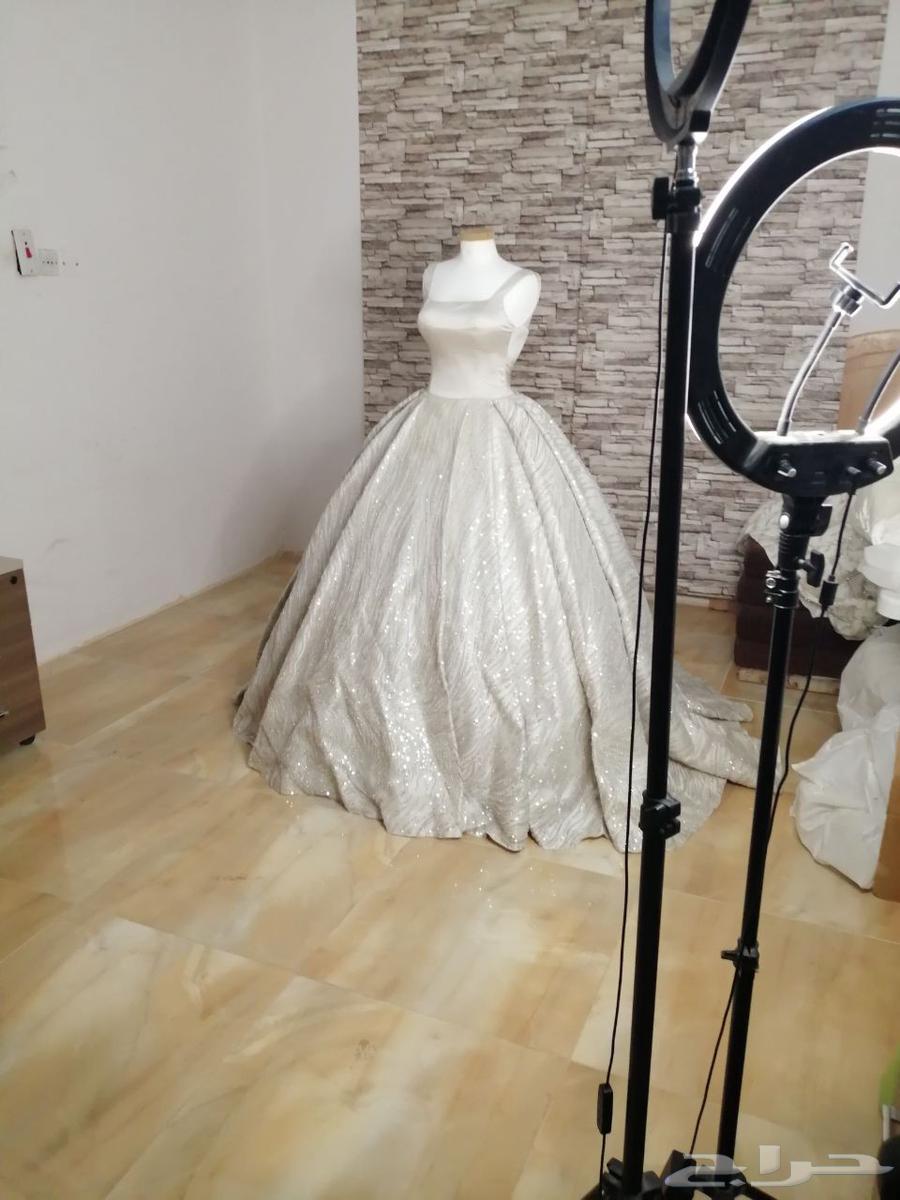 عرض تصفية أي فستان زفاف أو ملكة ب 500 فقط64477297073793112