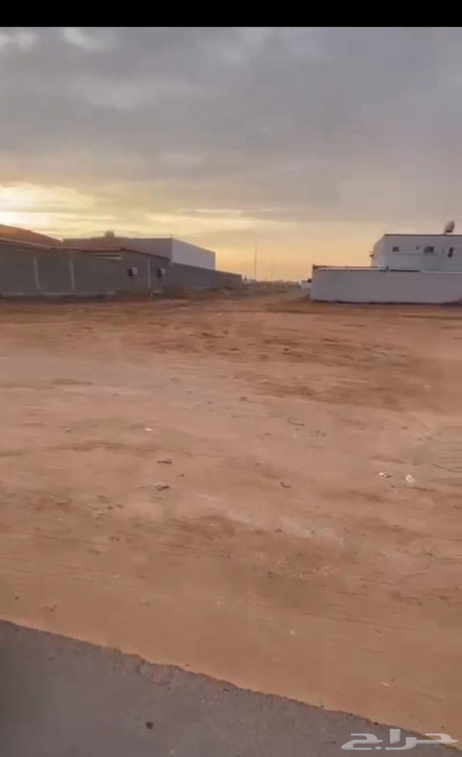 للبيع أرض تجارية64143375761411110