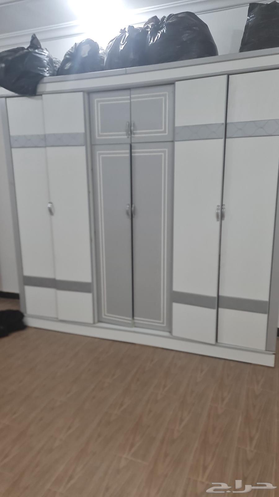 للبيع دولاب وسرير اطفال بناتي64482755271426111