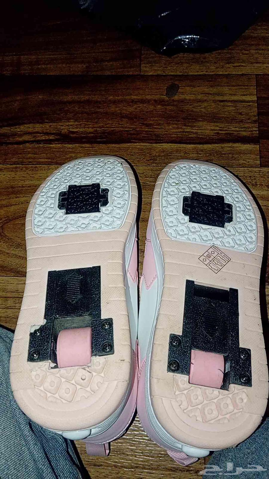 Akramkum Allah shoes with skis64485147922689114