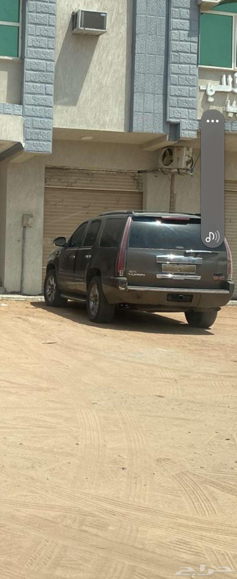 أبواب دكاكين للبيع مطلوب 400 علي كل باب البيع مستعجل64479991113473112