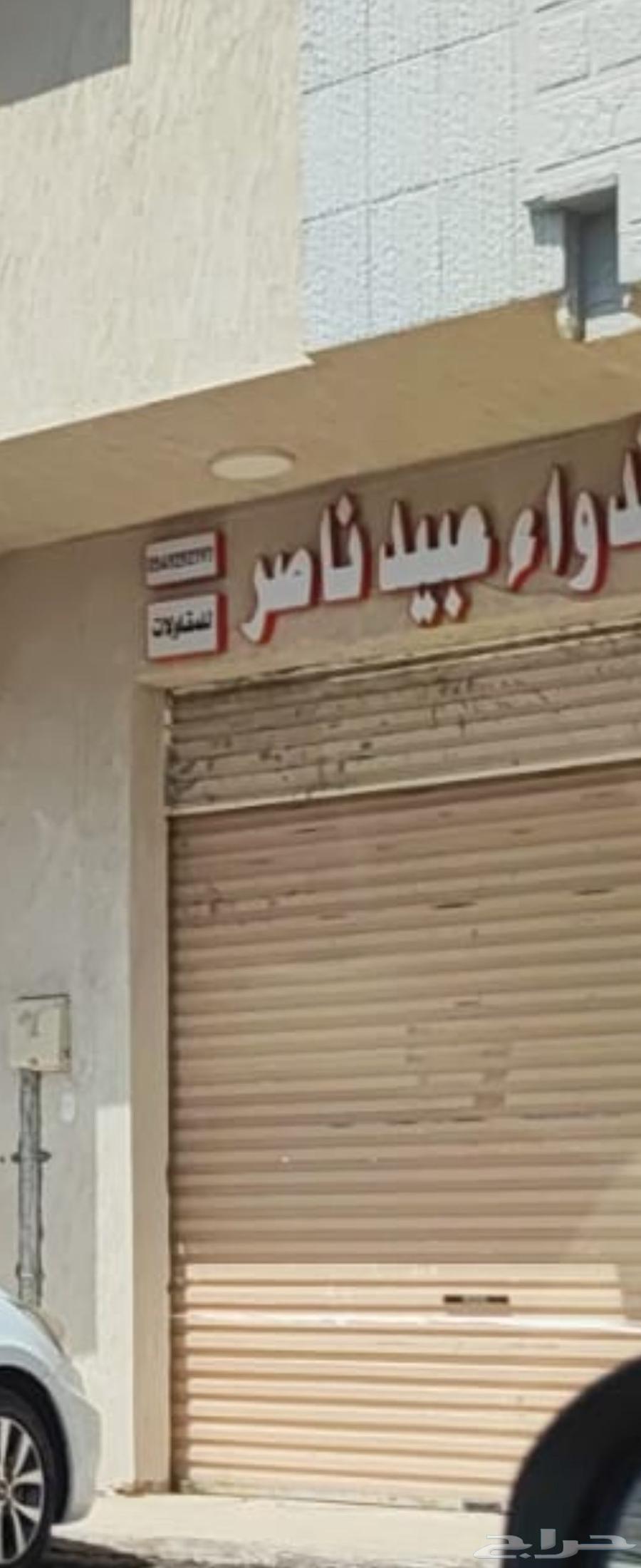 أبواب دكاكين للبيع مطلوب 400 علي كل باب البيع مستعجل64479991113473110