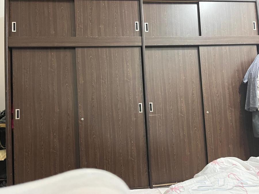 Selling a closet three meters and twenty by two meters and a washing machine at an attractive price64480977624579111