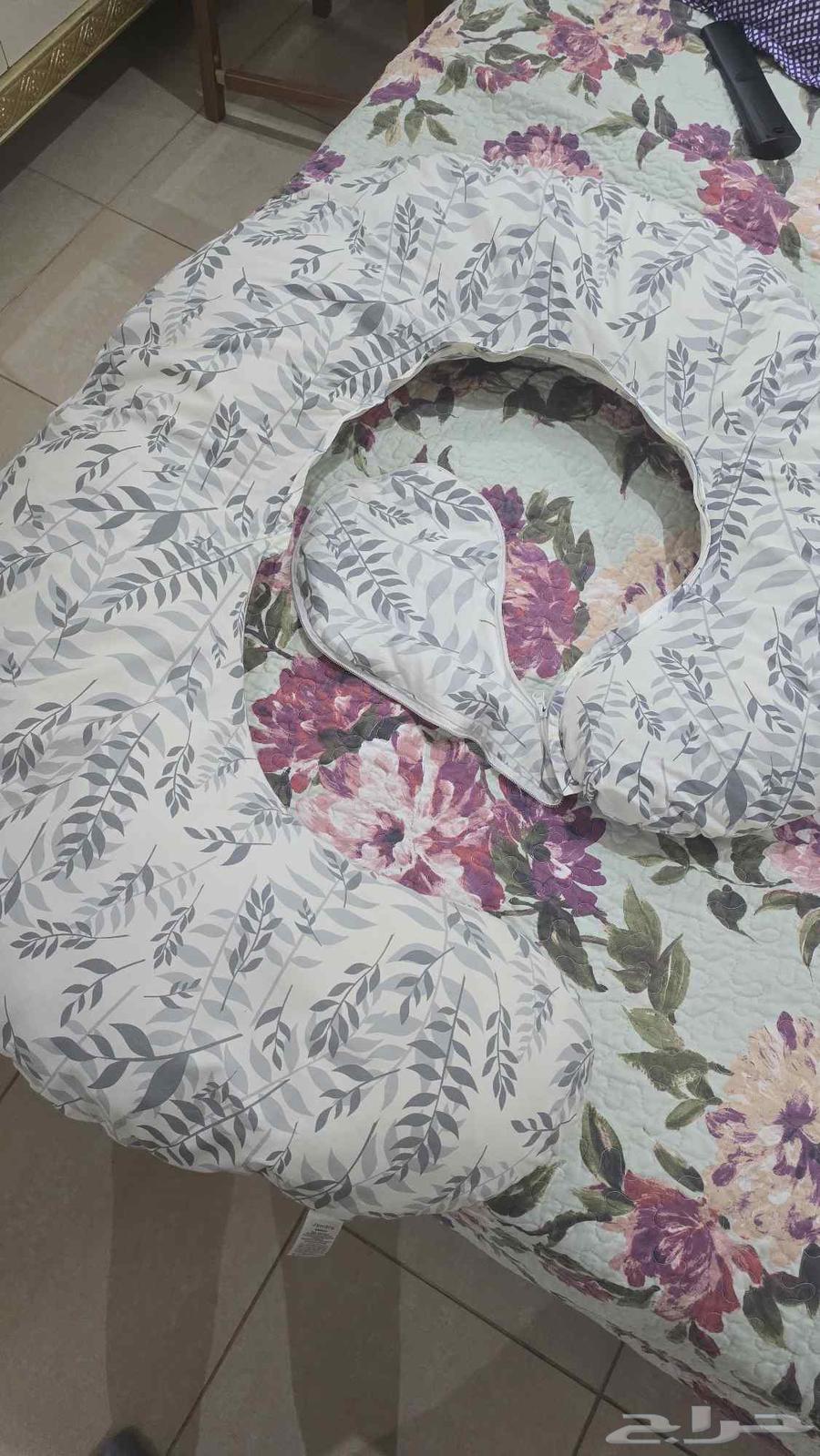 مخدة رضاعه و مخدة حمل64484212393217112