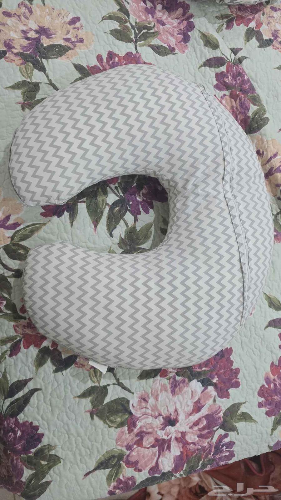 مخدة رضاعه و مخدة حمل64484212393217110