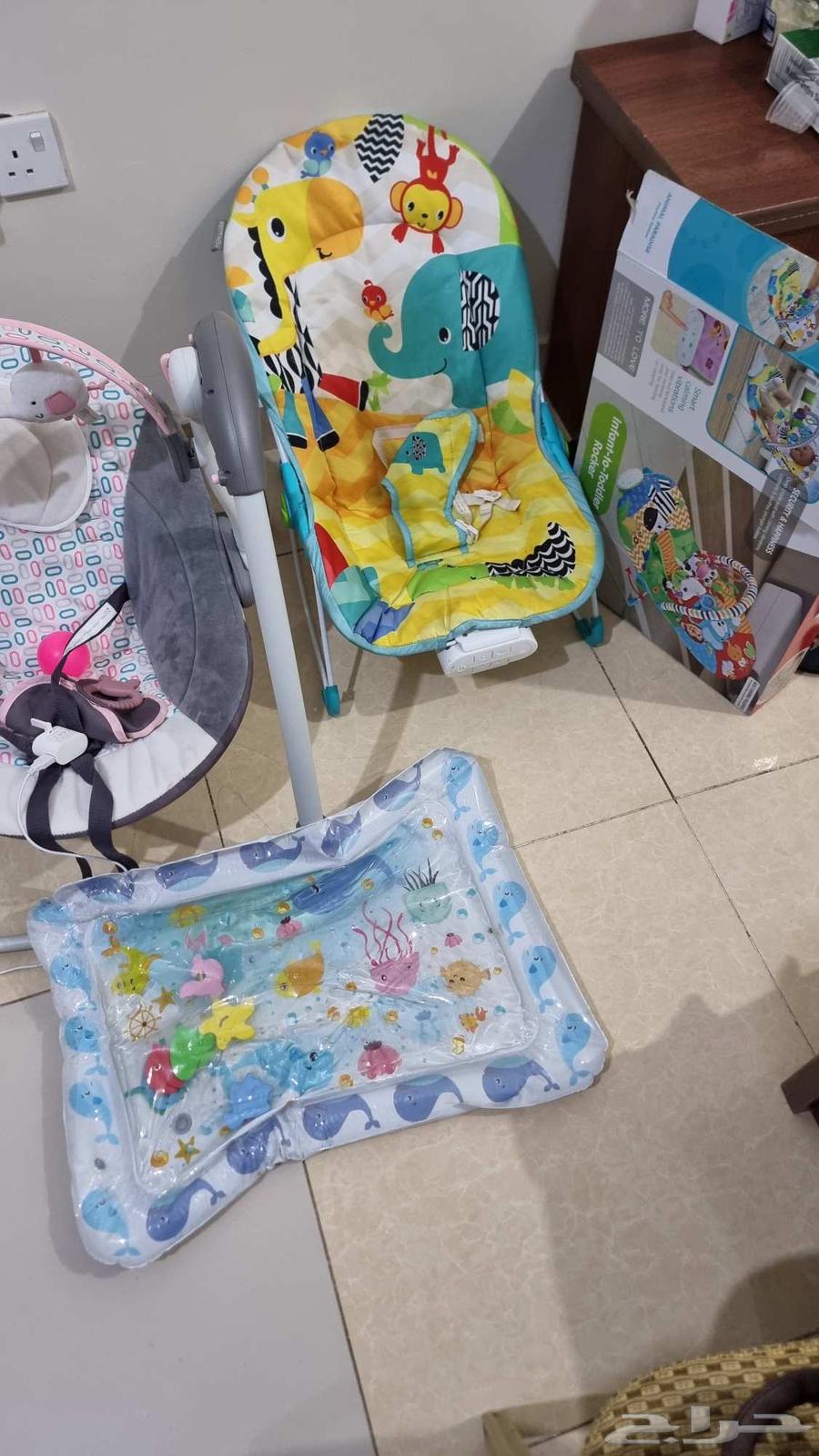 Baby essentials, rocker, chair, and water mat, lightly used, like new64485175173123110