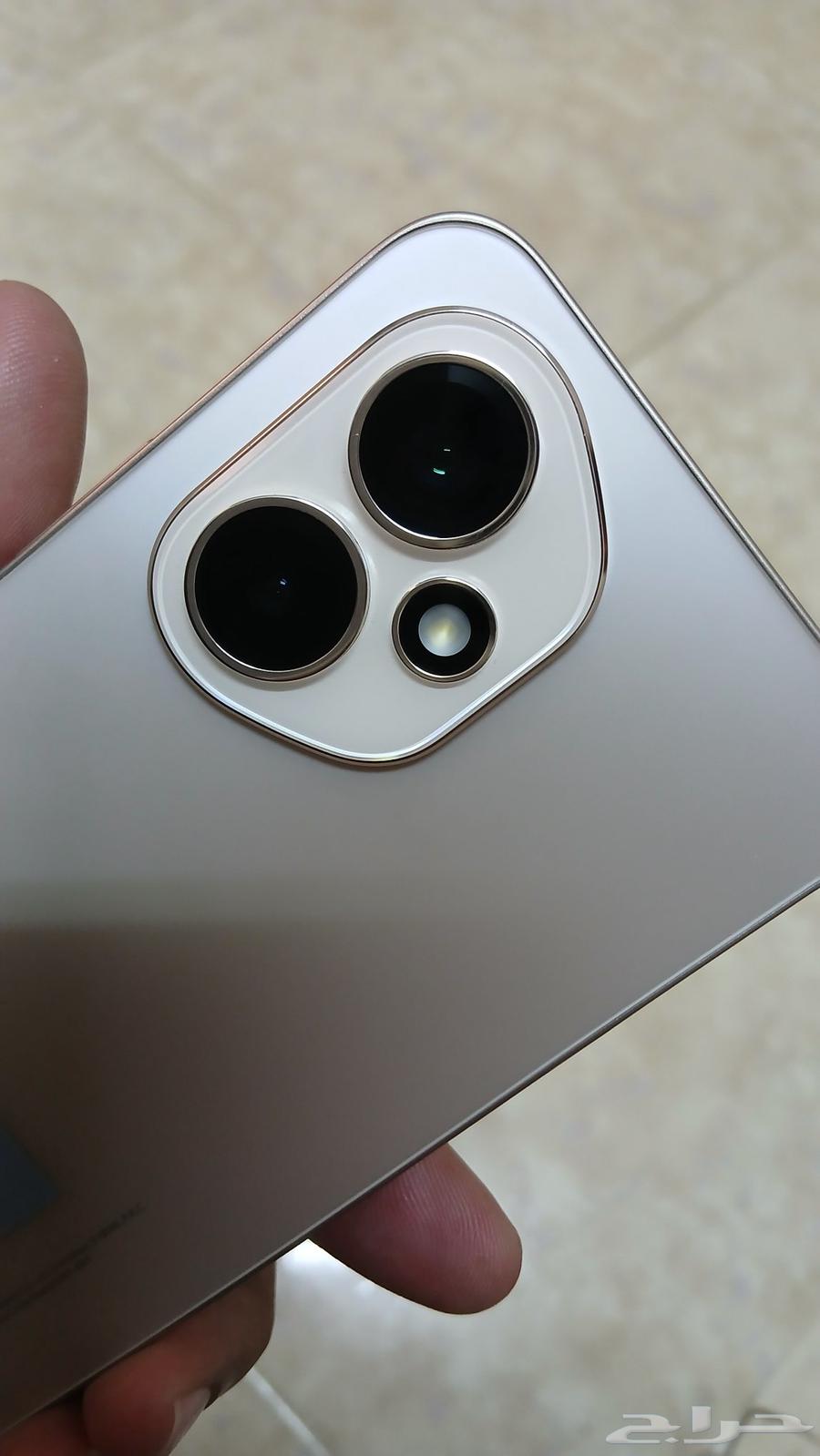 honor 400 new condition only 1 month use 130064482186536578111