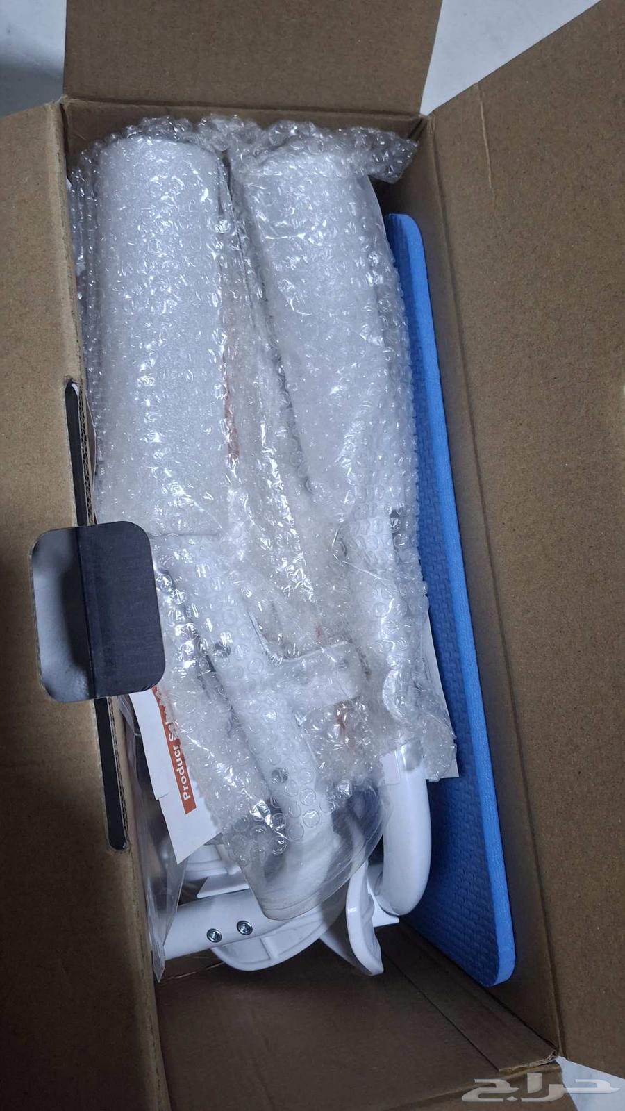 New abdominal exercise device unused for strengthening abdominal muscles64483936609026112