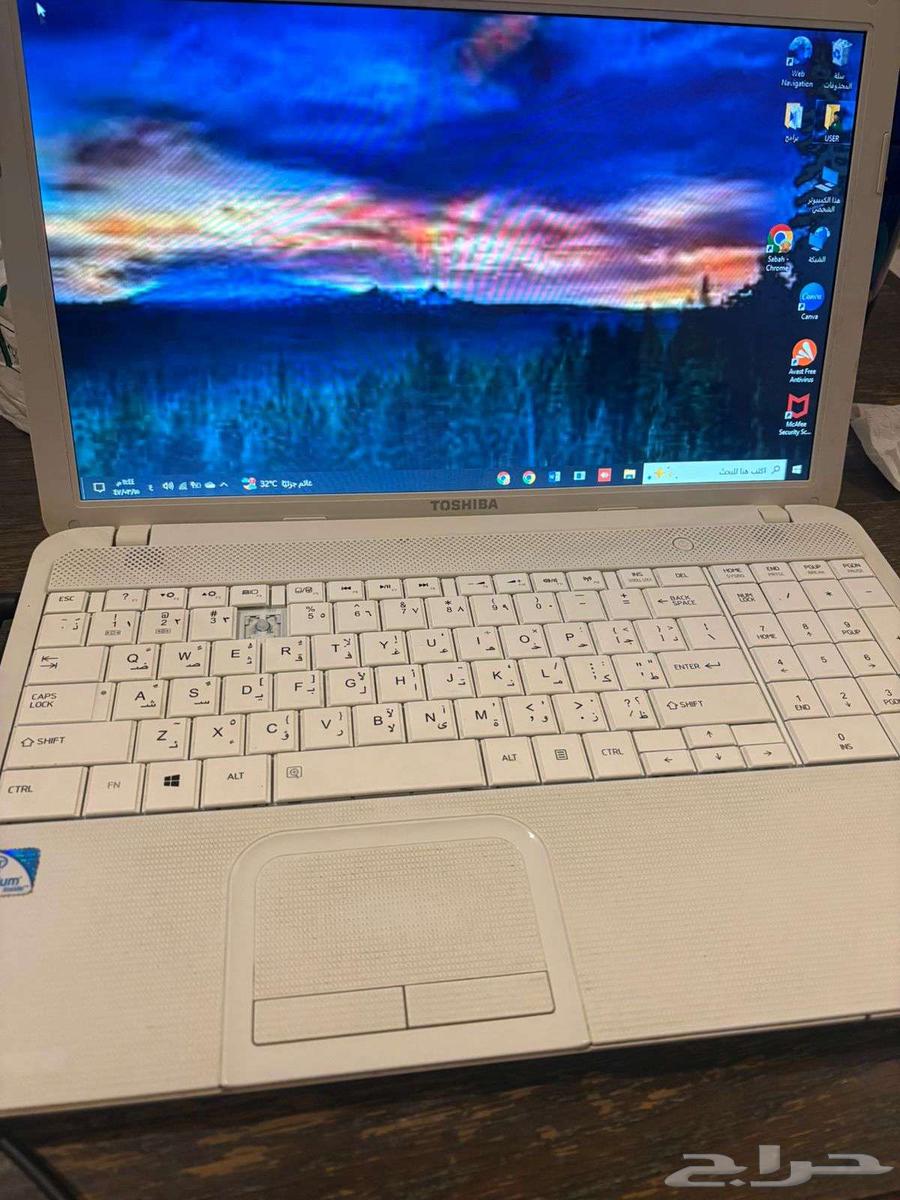 لابتوب توشيبا ابيض64463792126594111