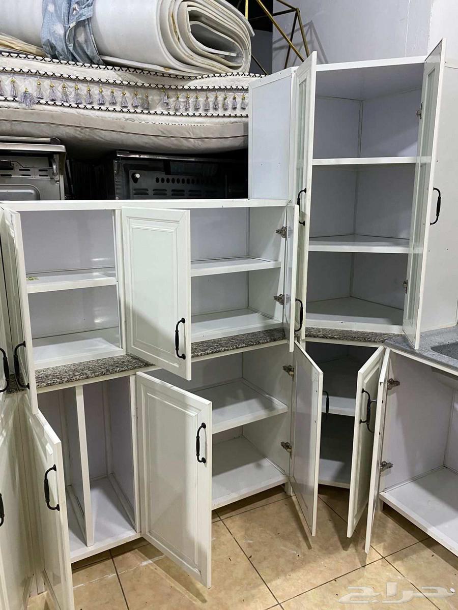 مطبخ 7 متر و70 سم مستعمل نظيف بسعر مناسب64481114590849111