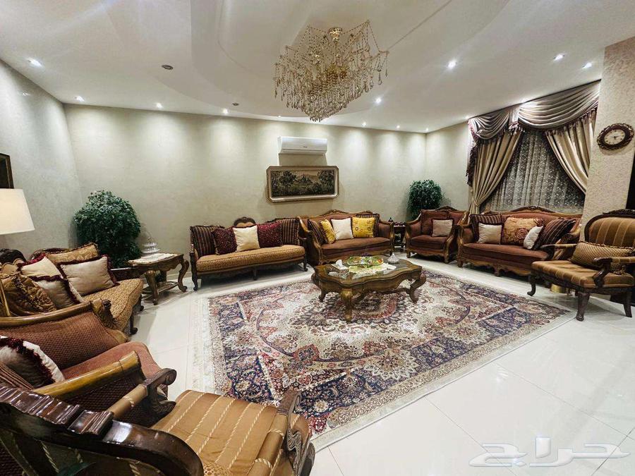 كنب طقمين كامل مع الطاولات والستاره جديد ونظيف64482620157827110