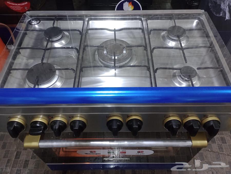 للبيع فرن ايطالي غاز انت اصلي مقاس50 80 موجود في المحل جده64485903104641110