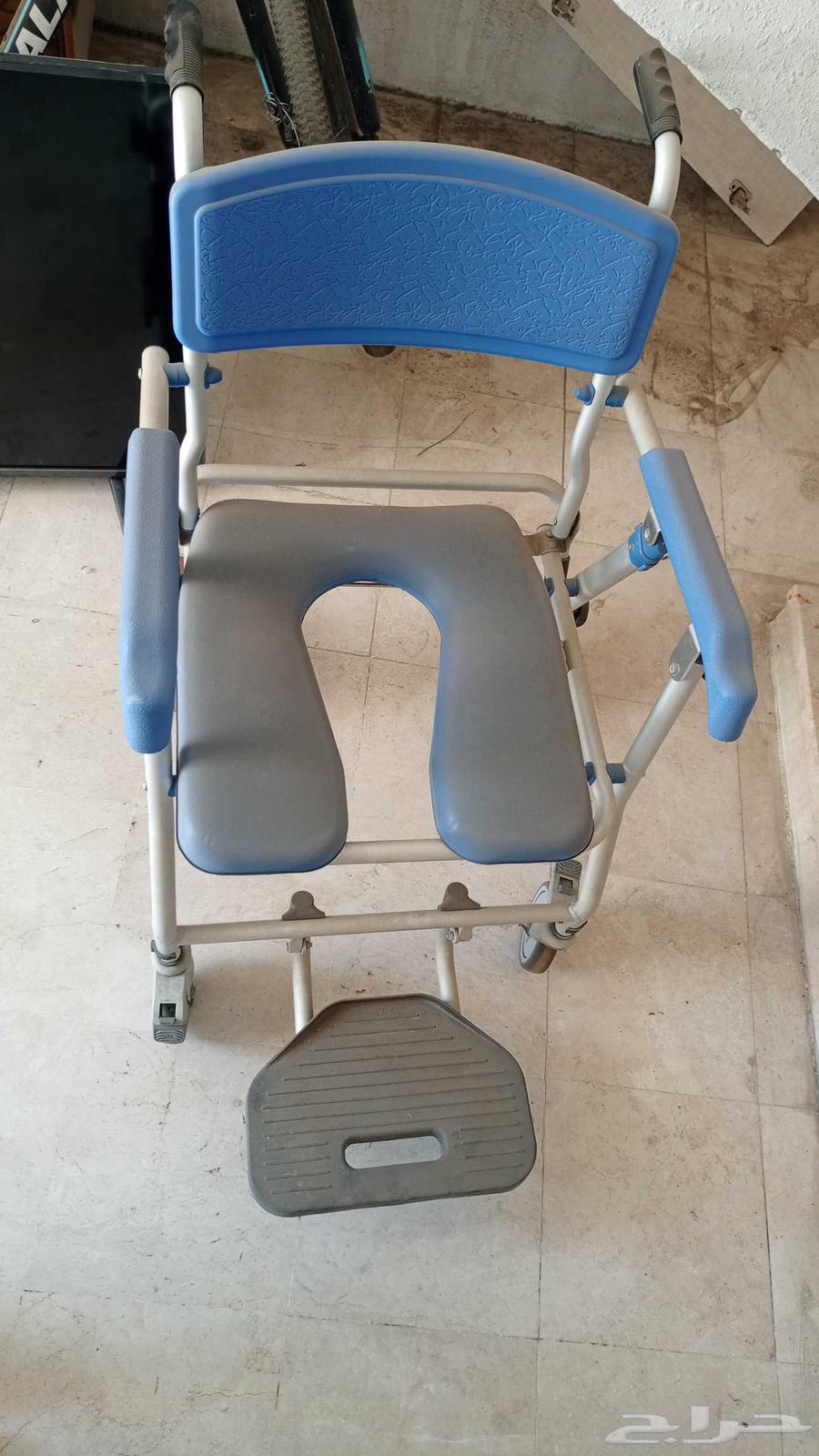 عربيه طبيه و سرير64428765655425111