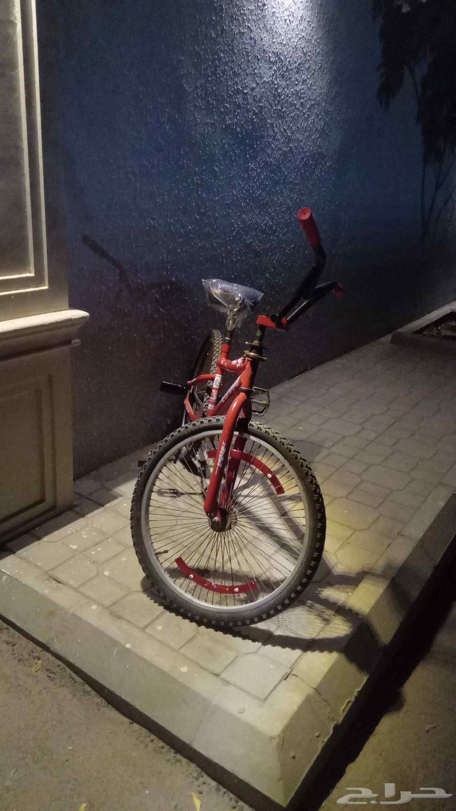 دراجة كوبرا مقاس 24 نضيفة64481585630210110