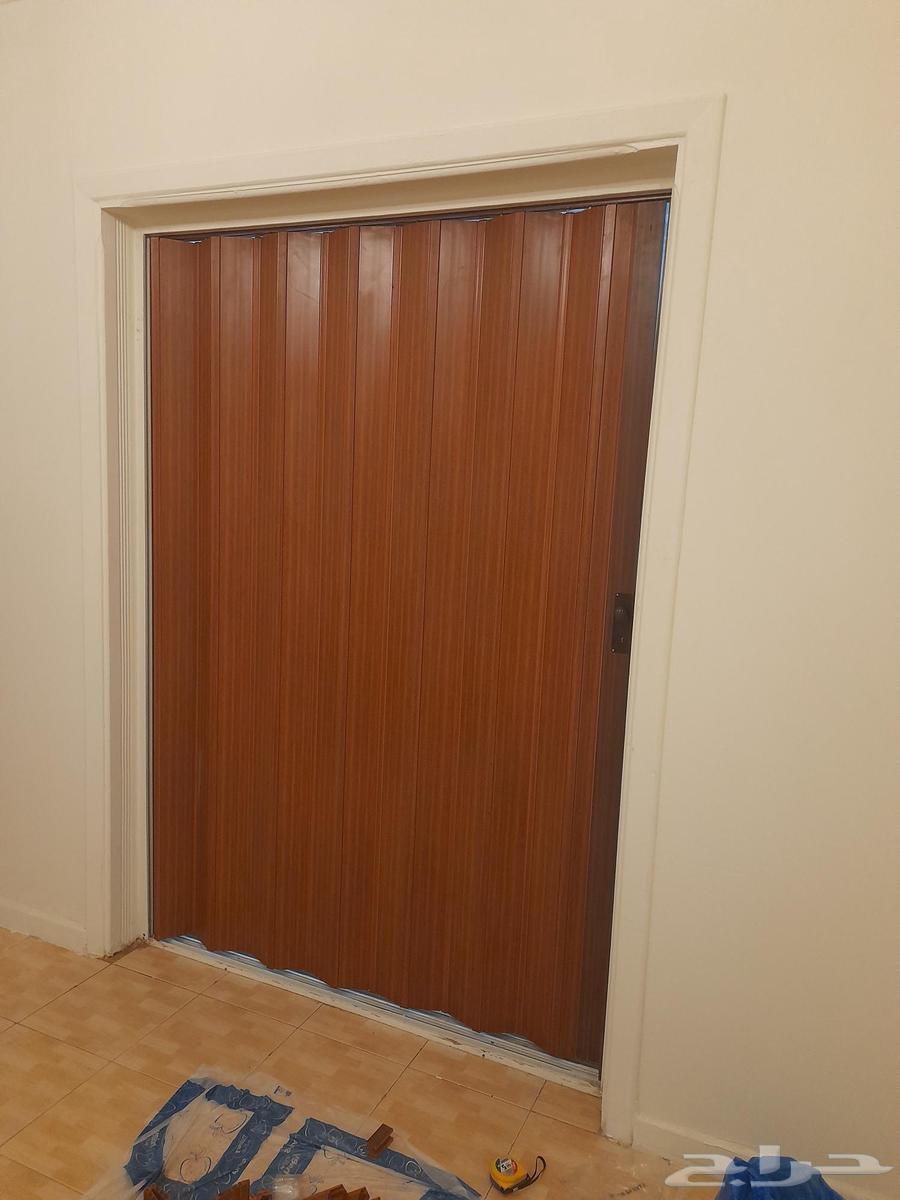 يوجد لدينا ابواب سحاب اكورديون64483014054403112