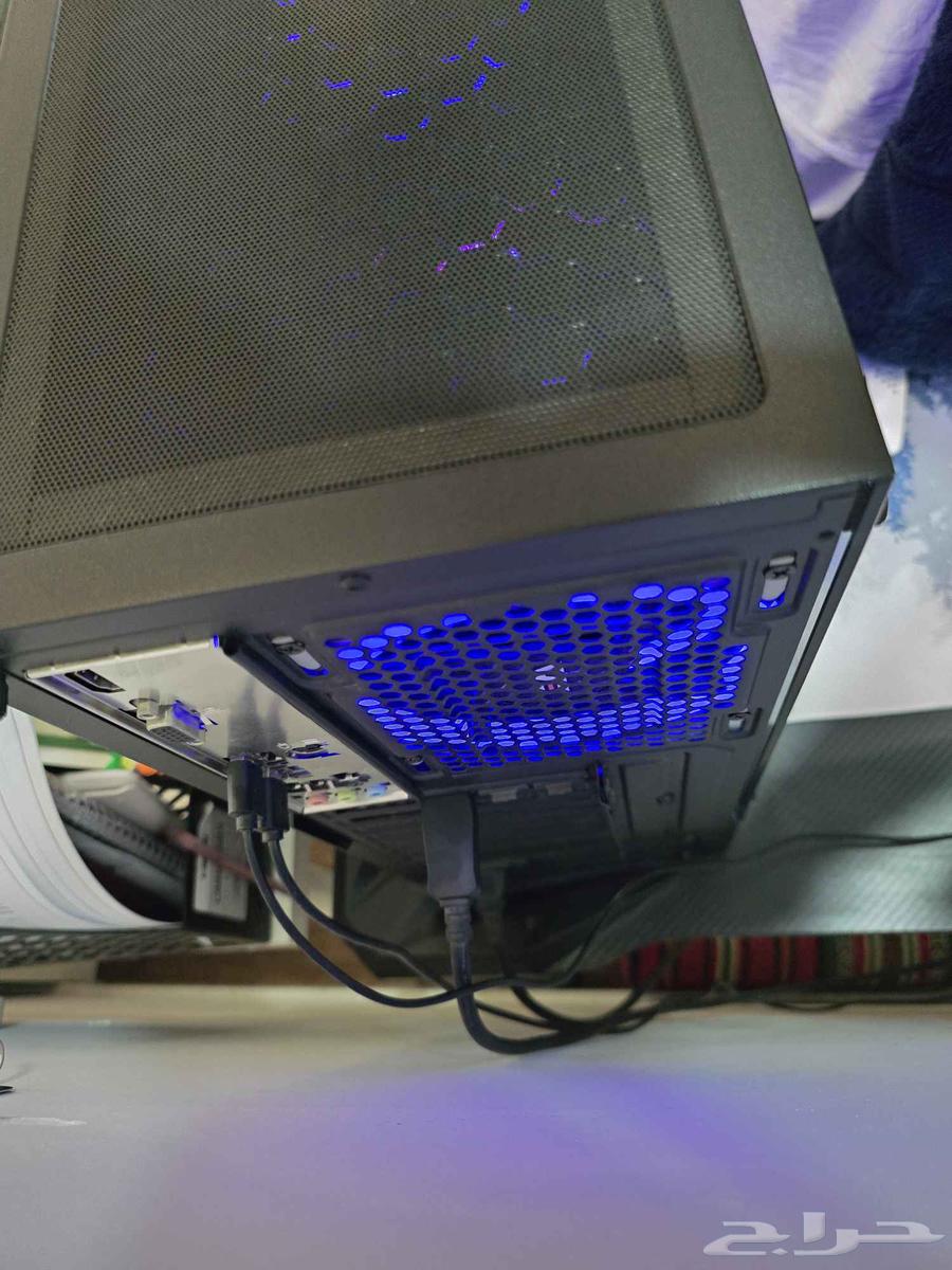 للبيع PC ألعاب شاشة AOC 27 Gaming64482295529089111