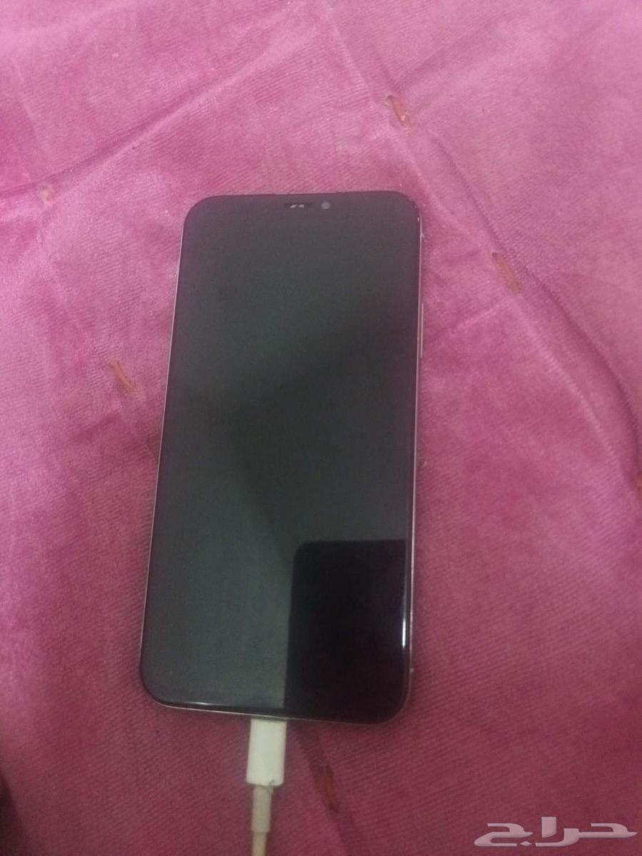 ايفون مقفل الايكلود64479701689347110