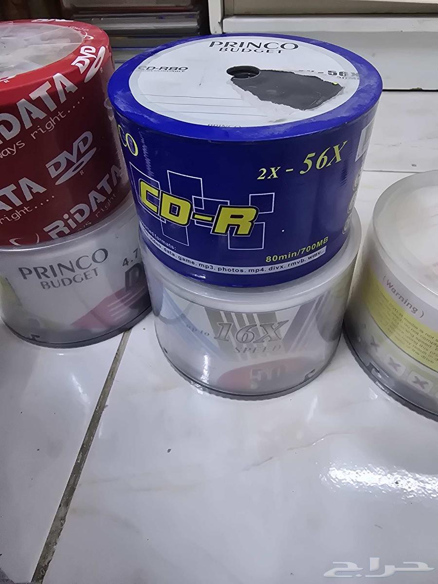 DVD and CD Discs64483771025153112