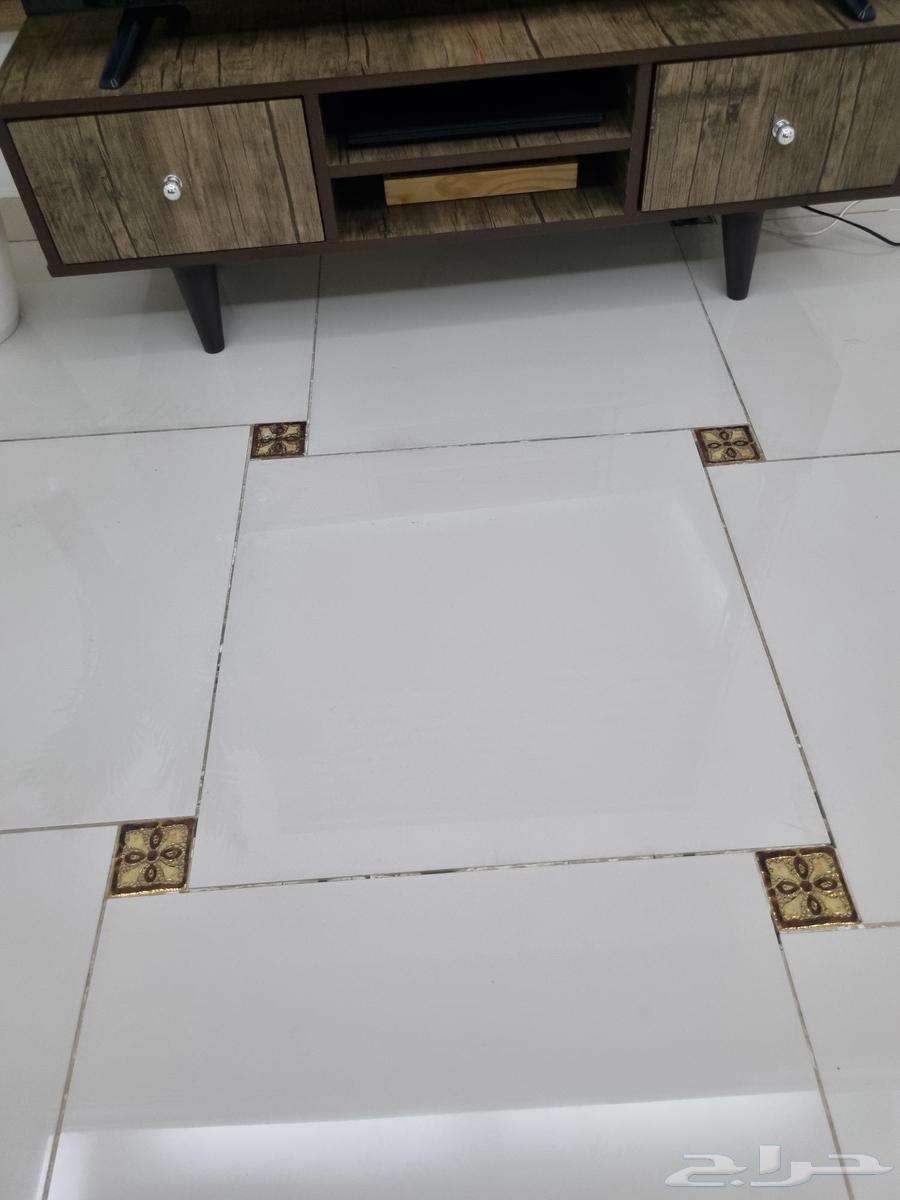 كومدينه وشاشه وسير كهربائي وكرسي مكتب64481736472577113