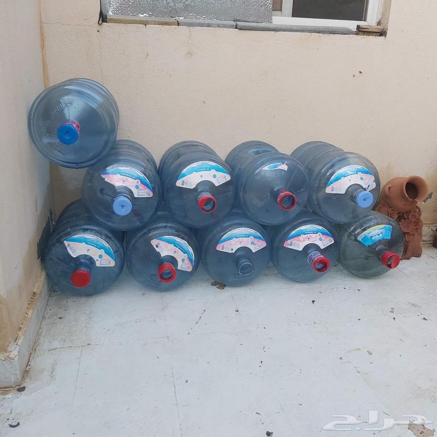 Empty Water Bottles (Bottle)64484813955971111