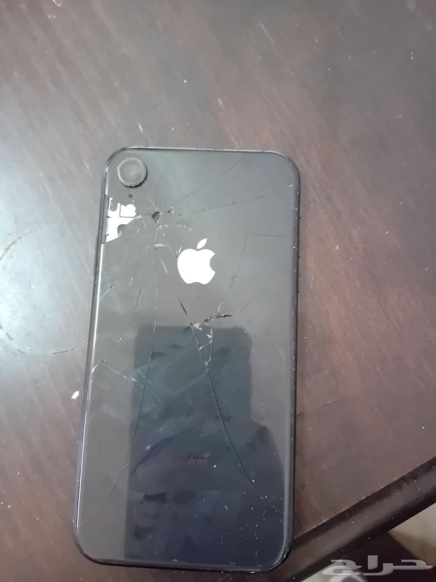 iPhone XR64480922245634112