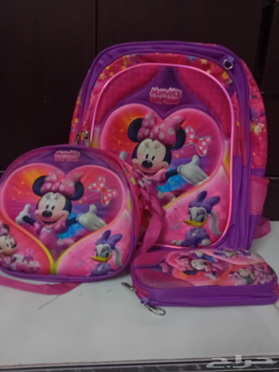شنطة مدرسة ميكي ماوس للبنات و تضوي نور64483487228929110