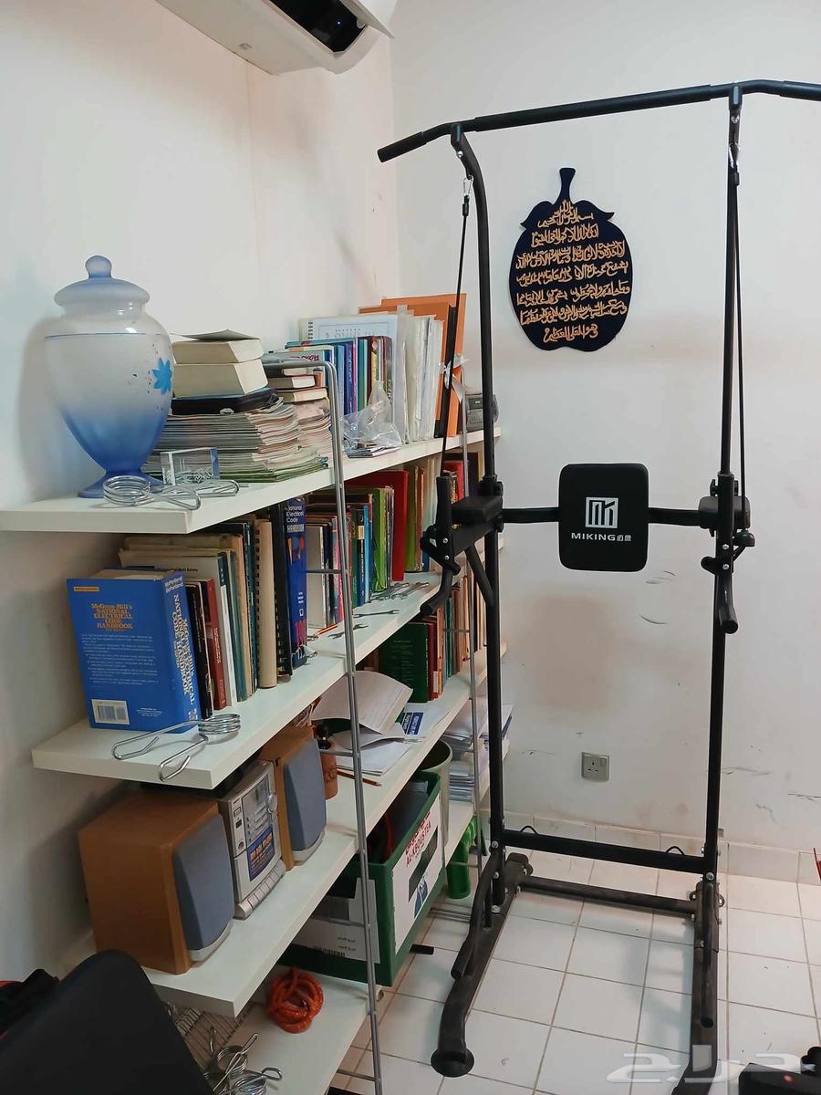 جهاز العقلة Power Tower PullUps Dips PullUp and Dip Station64480291233153111