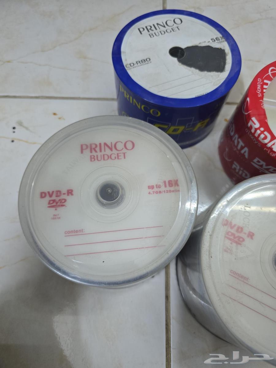 DVD and CD Discs64483771025153110