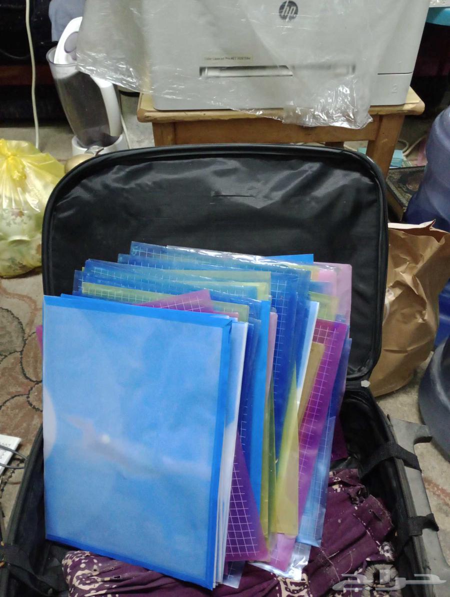 ملفات بلاستيك مستعملة بحالة جيدة للبيع موجود كمية64482050674049111