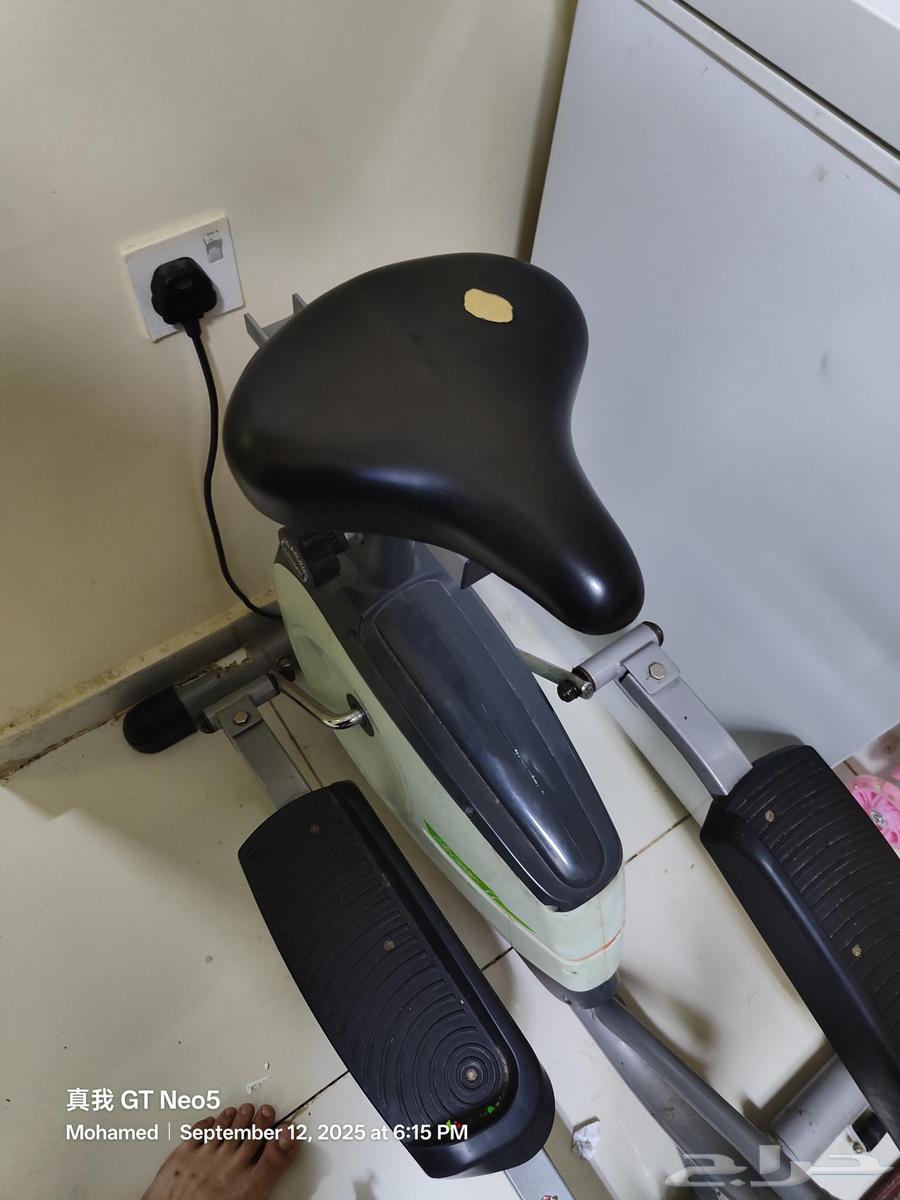 Exercise bike64484307672578113