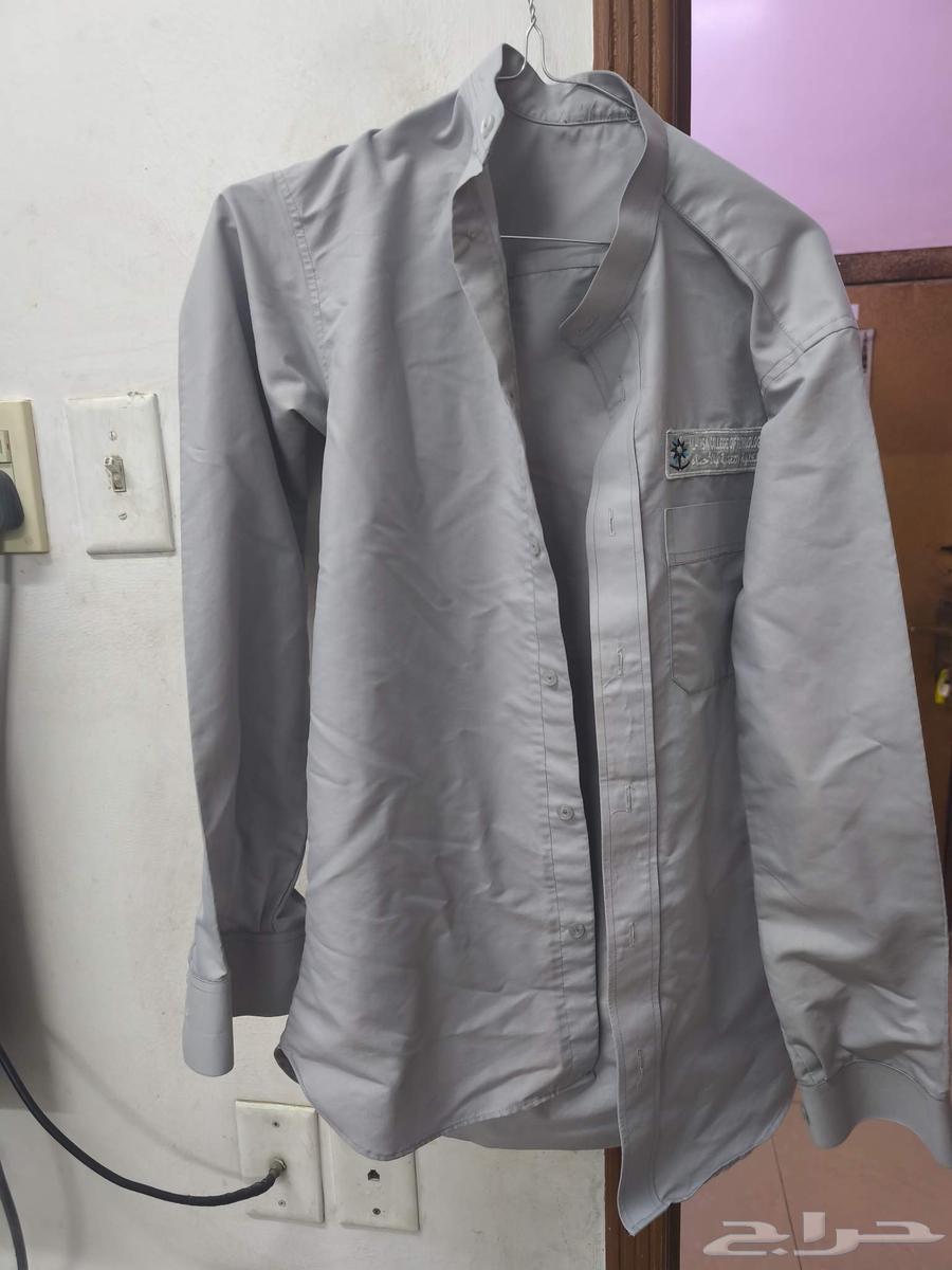 قميص للكلية التقنية جديد64483978242050110