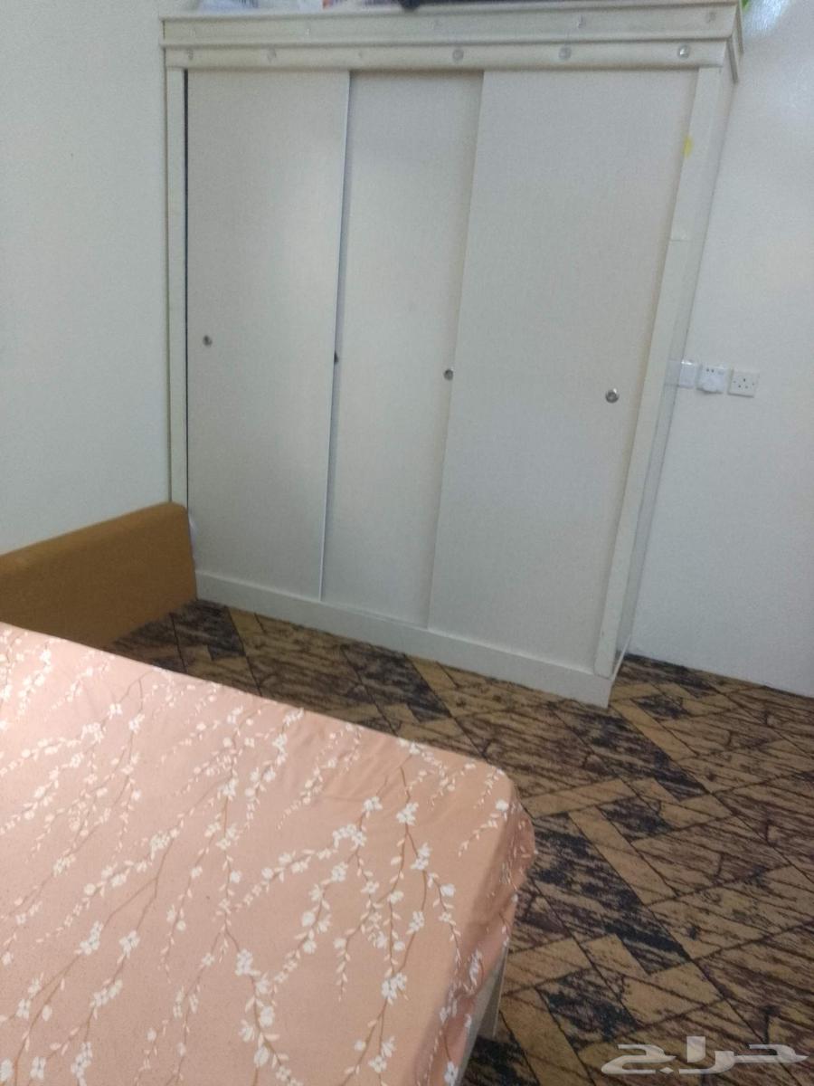 غرفة نوم معى المجلس معى الدراجه للبيع ب1600ر.س64483150640003110