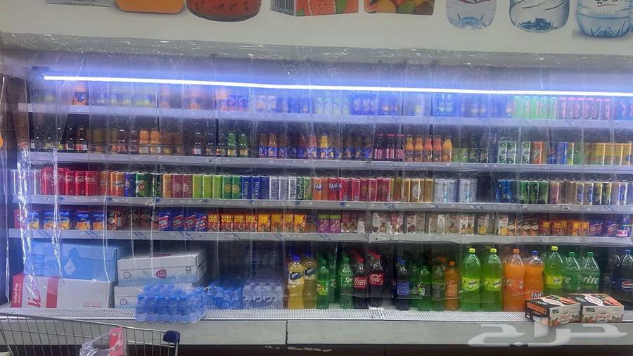 Three central refrigerators, clean and ready64485311537922110