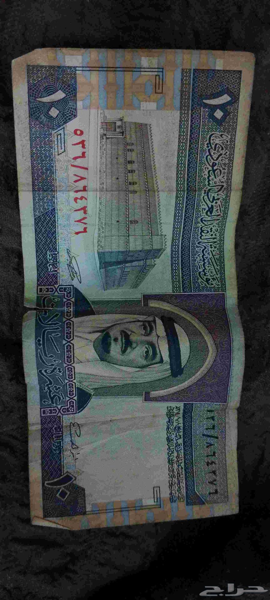للبيع عمله سعودية قديمه وعمله عمانيه (10ريال - 100ب - نادره)64481504824194110
