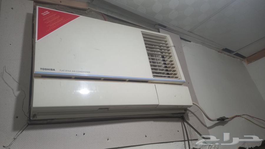 Hot and cold air conditioner, light usage64485229753345110
