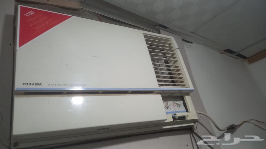 Hot and cold air conditioner, light usage64485229753345111