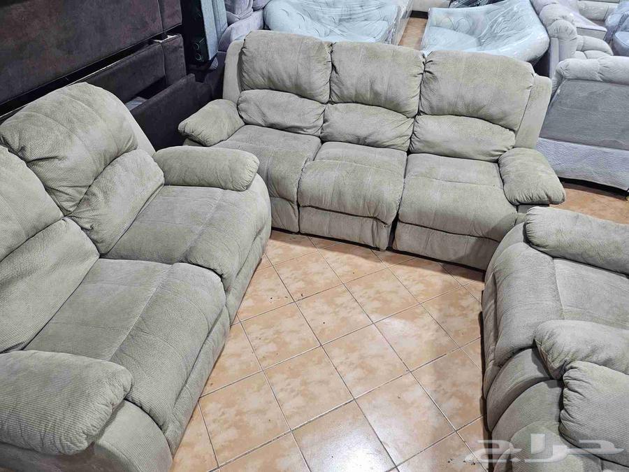 lazy boy sofa for sell64485134326273113