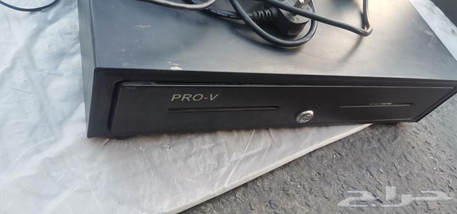 Retail store cashier device, everything is available, new and functional, clean64483826327937112