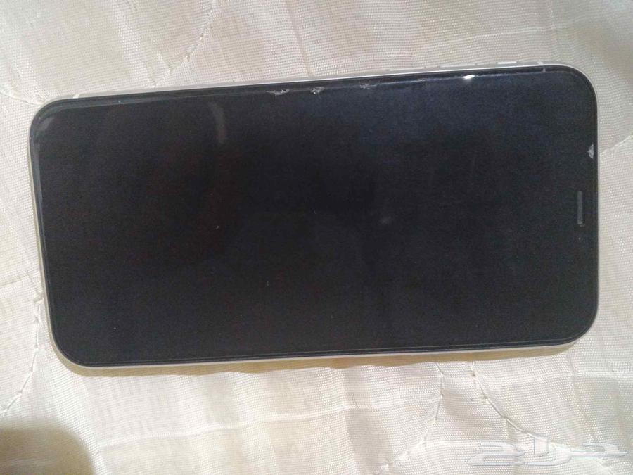 I phone xr64480592897410111